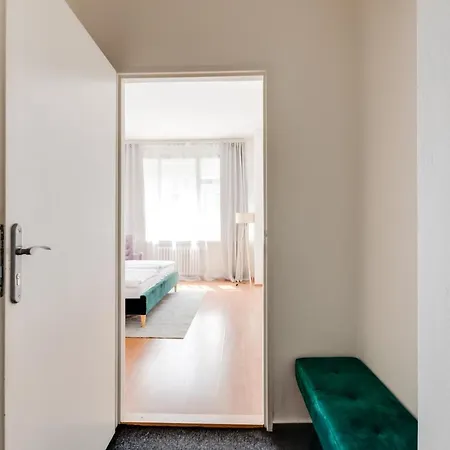 Hotel apartamentowy Riben House Praga