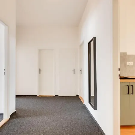 Riben House