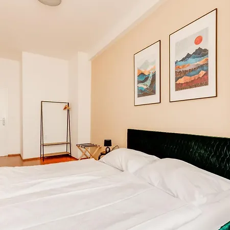 Hotel apartamentowy Riben House Praga