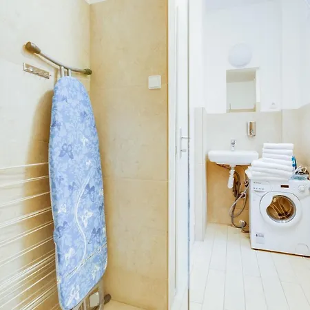 Riben House Hotel apartamentowy 4*