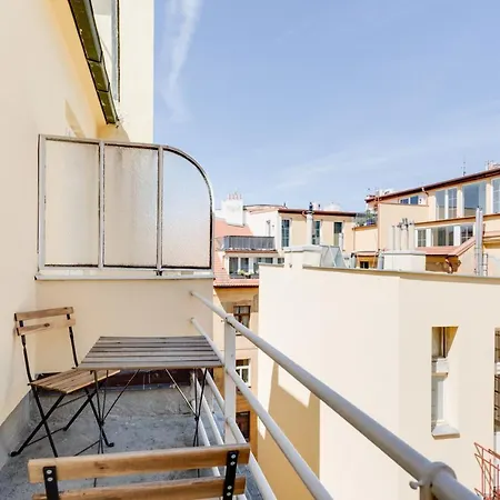 Hotel apartamentowy Riben House Praga