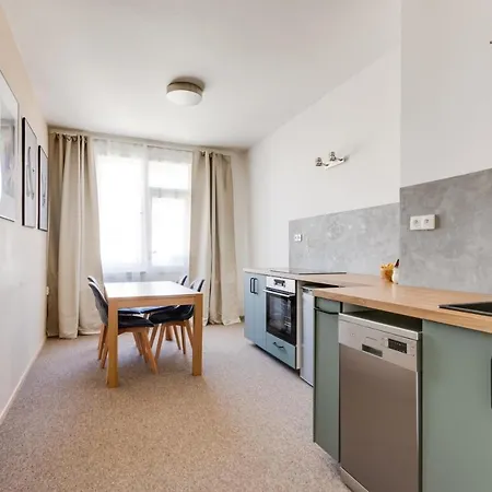 Hotel apartamentowy Riben House 4*