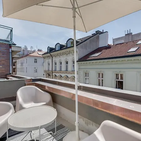 Riben House 4*