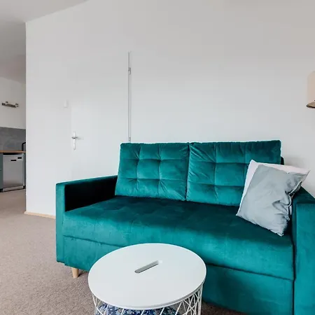 Riben House 4*
