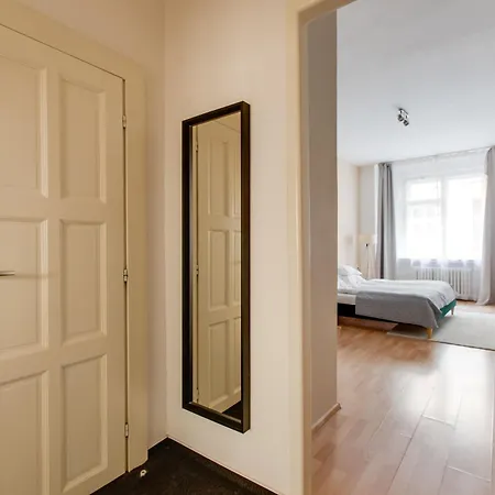 מלון דירות Riben House