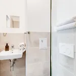公寓式酒店 Riben House 布拉格