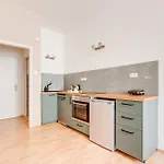 Riben House 3*