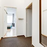 Riben House 3* براغ