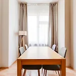 公寓式酒店 Riben House