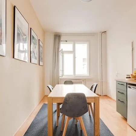 Apart Otel Riben House Prag