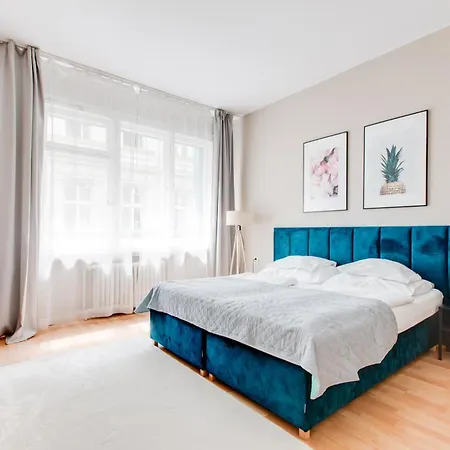 Hotel apartamentowy Riben House