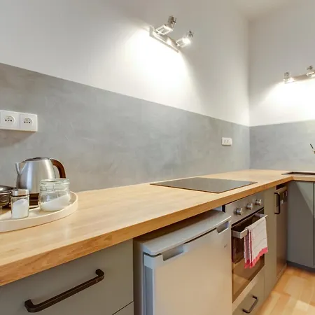 Riben House 3* プラハ