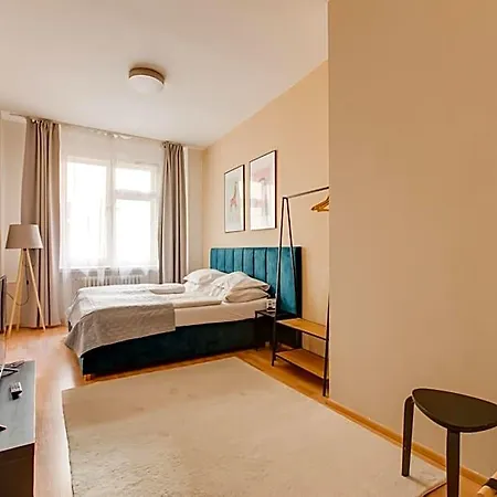 Riben House 3* プラハ