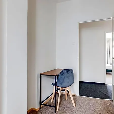 アパートホテル Riben House 3*