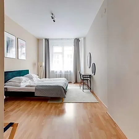 Riben House 3*