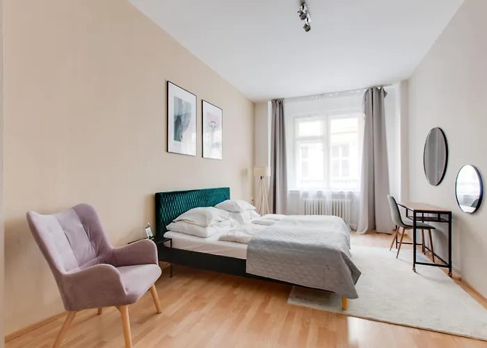 Riben House Apartahotel 3*