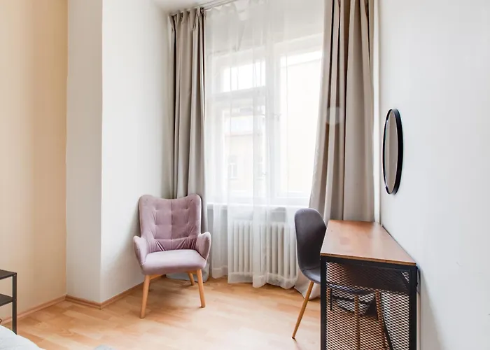 Riben House Apartahotel 3*