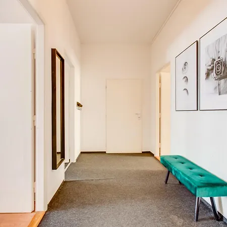 Riben House