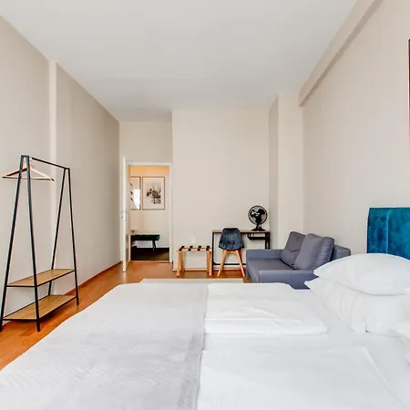 Apart-hotel Riben House